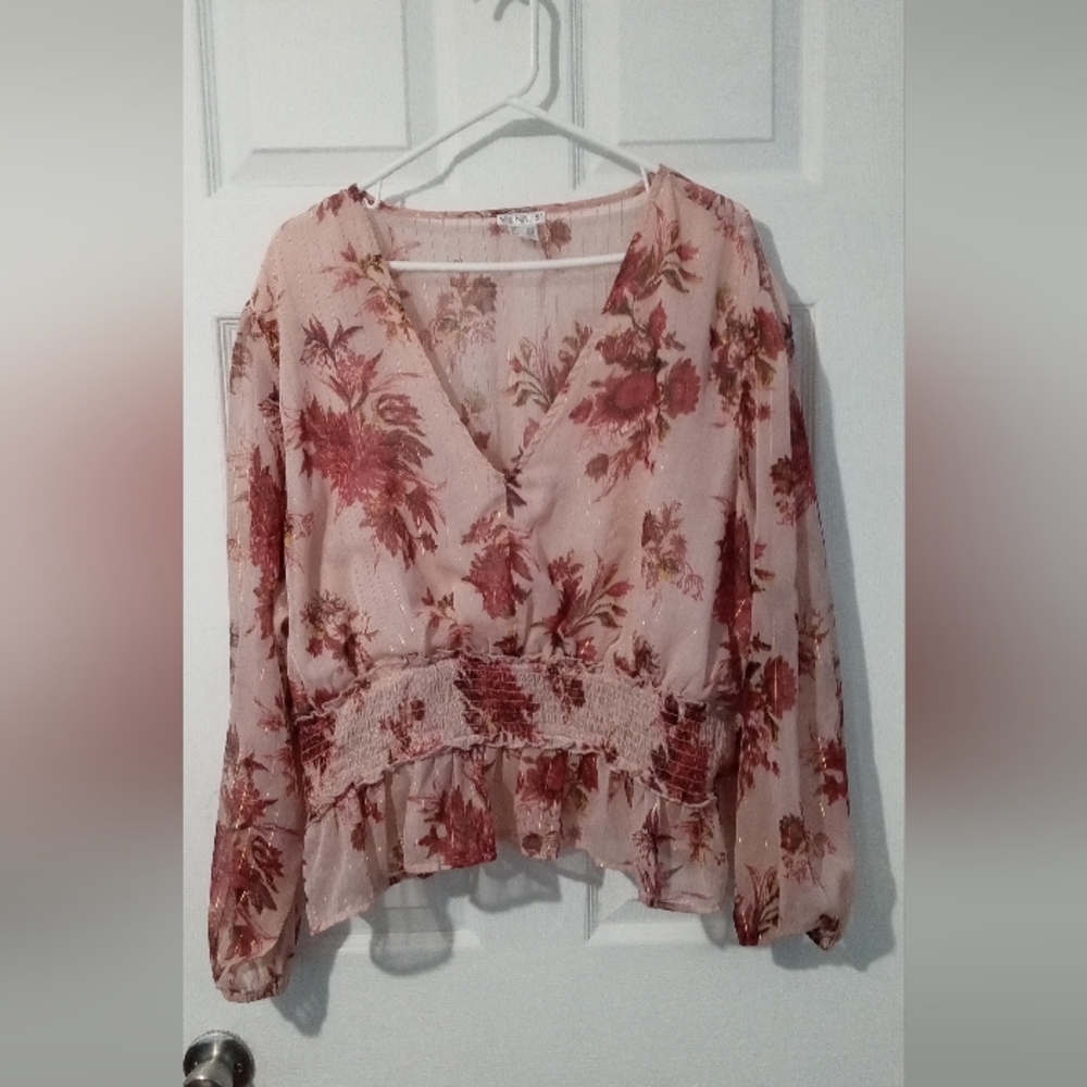 VENUS Pink Ruffled Floral Blouse